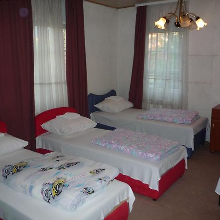 Hostel Gonzo Сараєво Екстер'єр фото