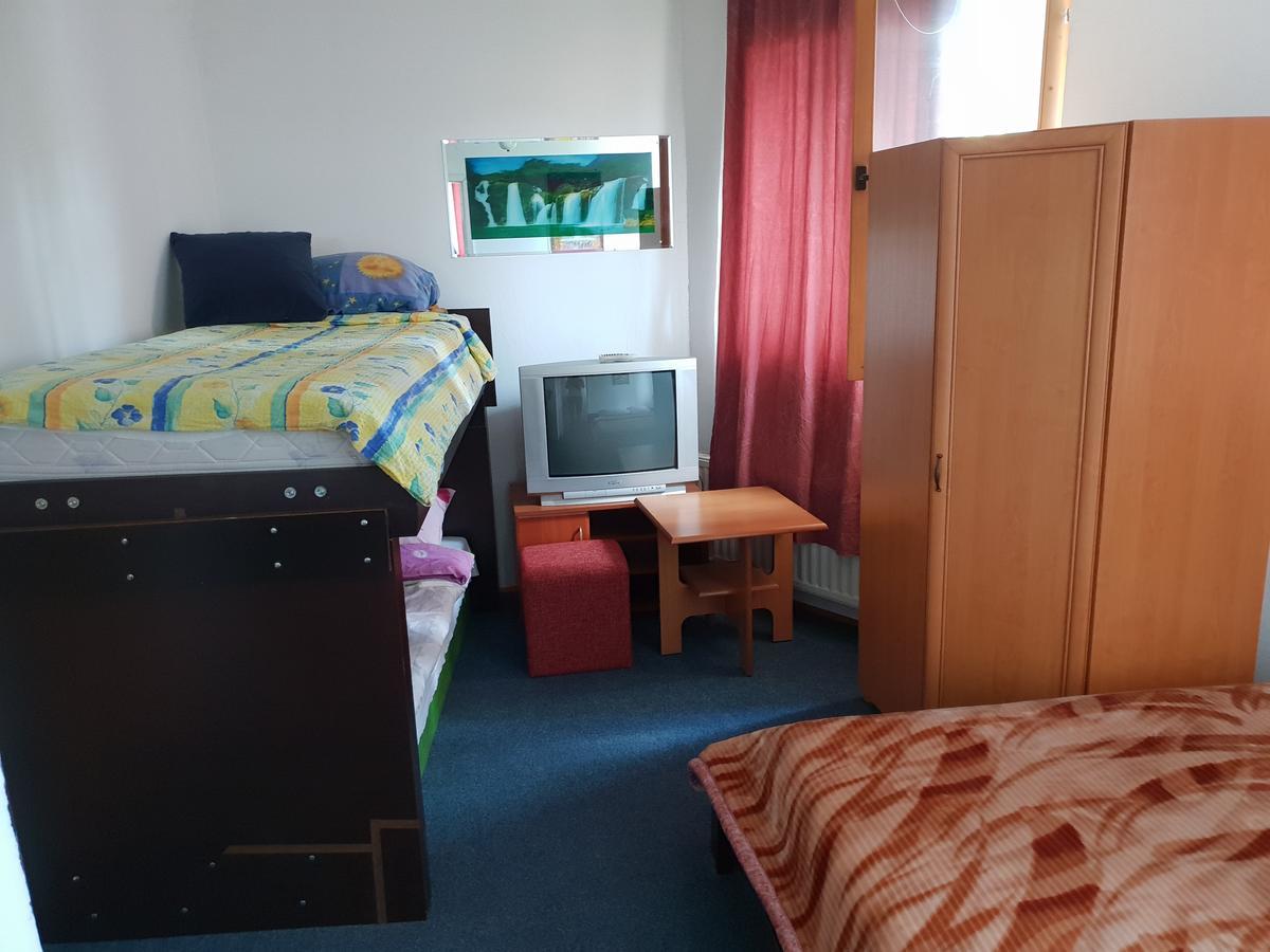 Hostel Gonzo Сараєво Екстер'єр фото