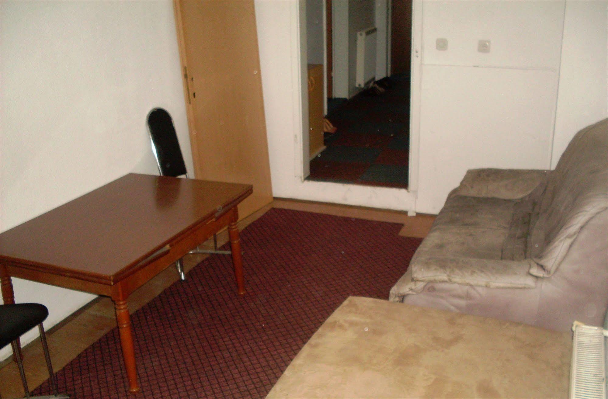 Hostel Gonzo Сараєво Екстер'єр фото